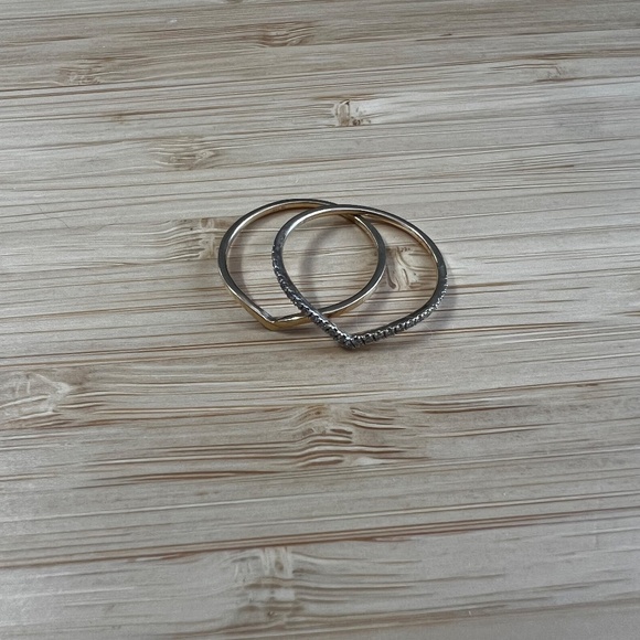 Mejuri Rings - Picture 2 of 3